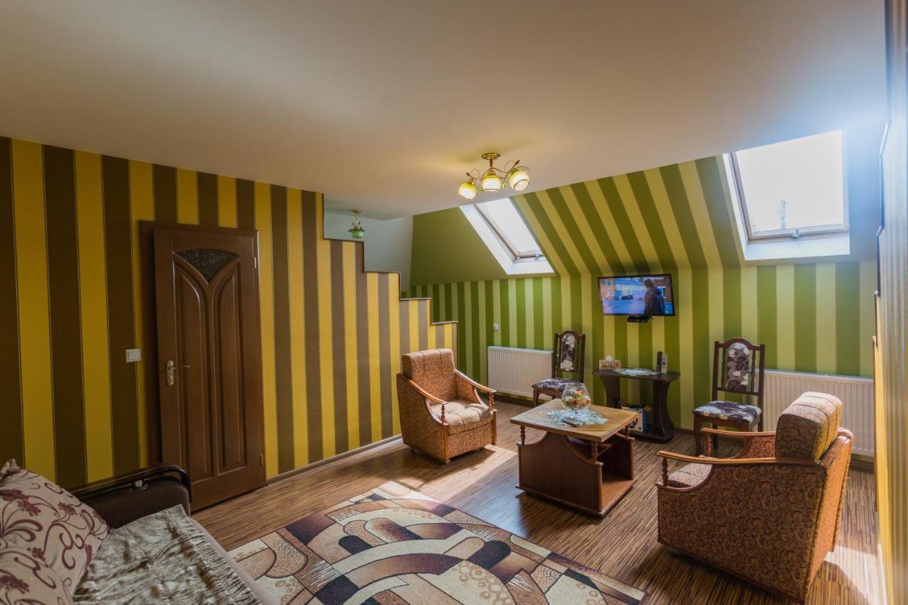 Sunrise Boutique Hotel แบรฮอฟ ภายนอก รูปภาพ